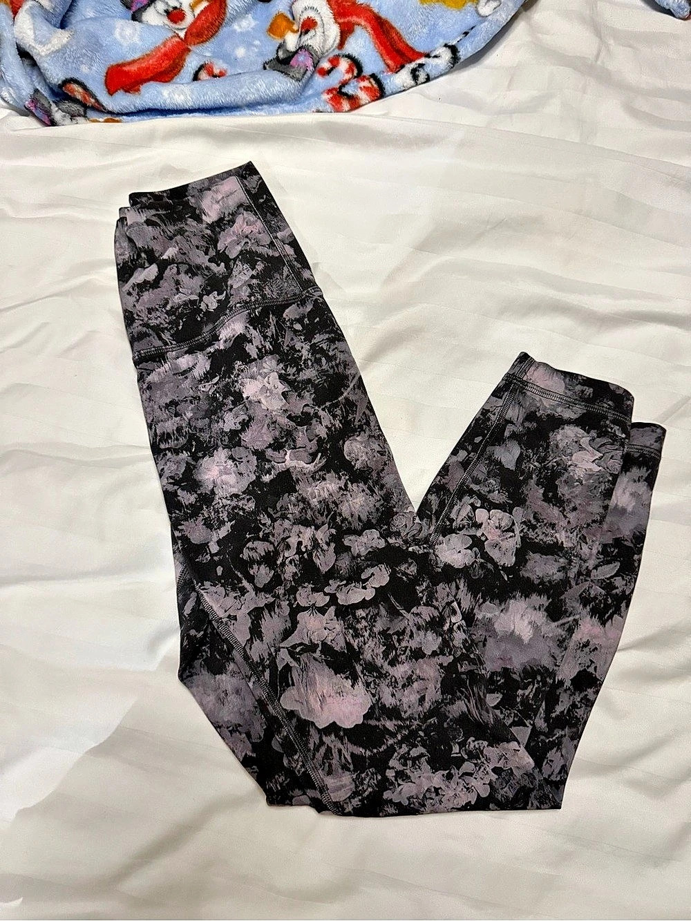 lululemon Align Pant 25" Floral Leggings Black & Gray